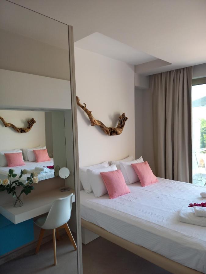 Core Luxury Suites (Adults Only) スキアトスタウン エクステリア 写真