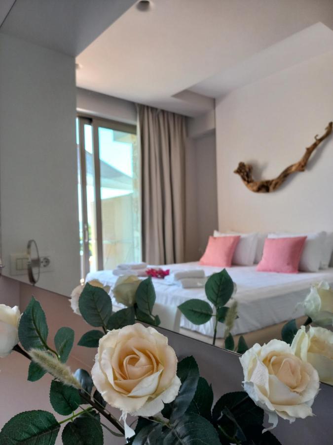 Core Luxury Suites (Adults Only) スキアトスタウン エクステリア 写真