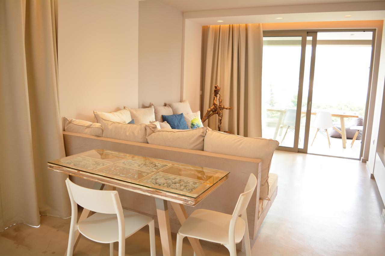 Core Luxury Suites (Adults Only) スキアトスタウン エクステリア 写真